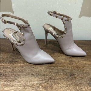 Valentino Rockstud Calfskin Open Back Ankle Booties size 40
